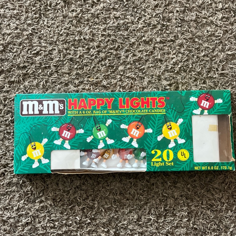 Vintage M&M Happy Lights String Lights 20 Covers Christmas 1990s work as shown